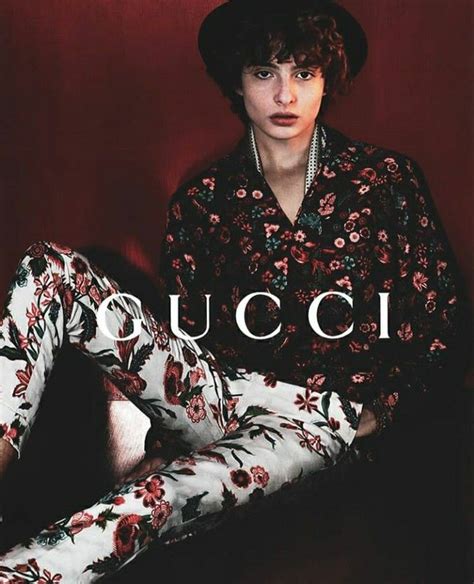 finn wolfhard con maglia gucci